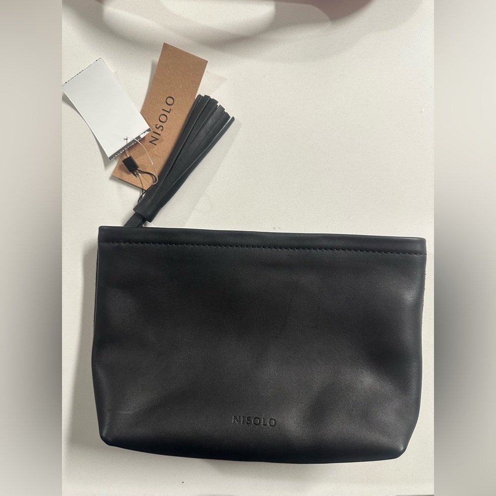 Nisolo Classic Black Leather Pouch